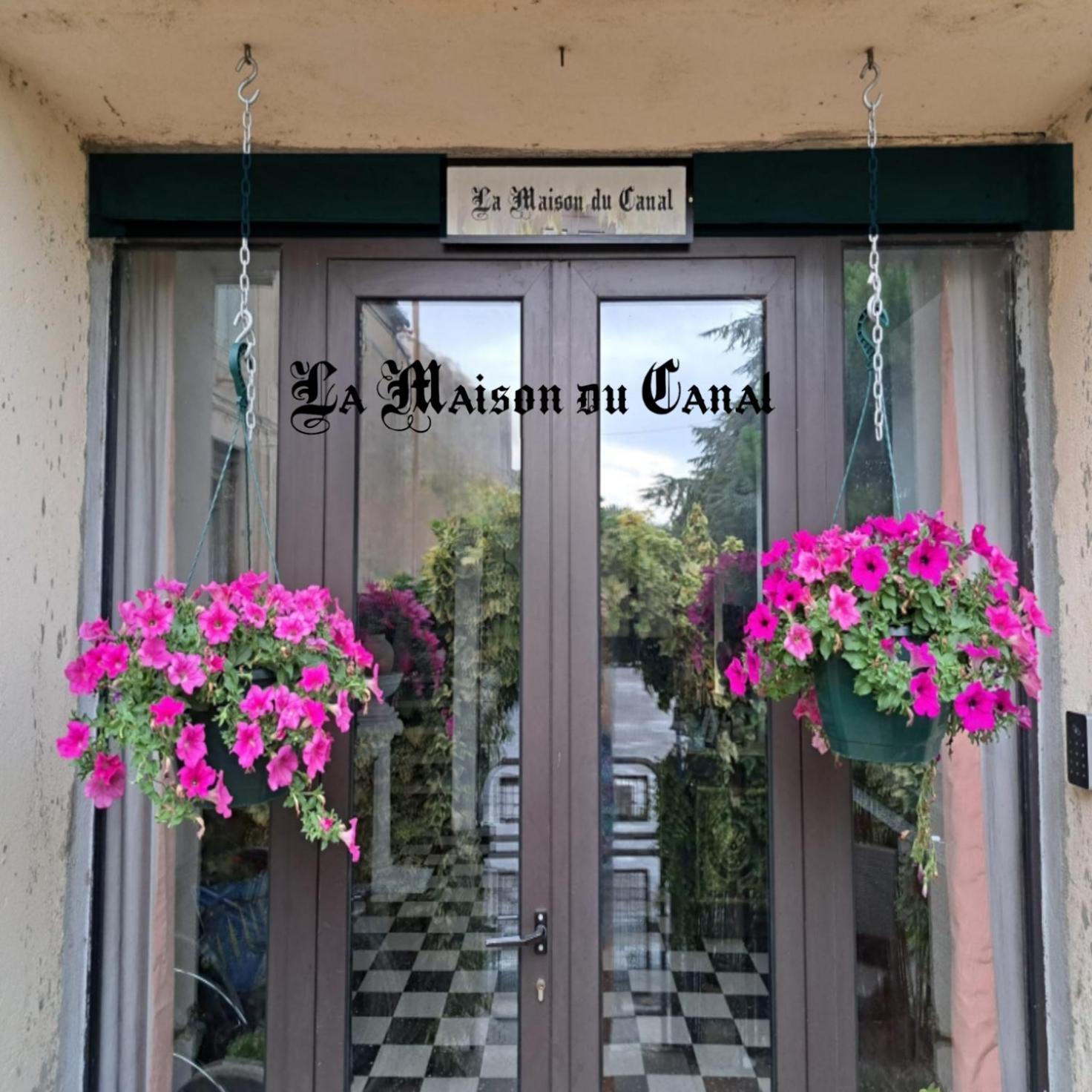 La Maison Du Canal - Homps - Le Sweet Bilik gambar